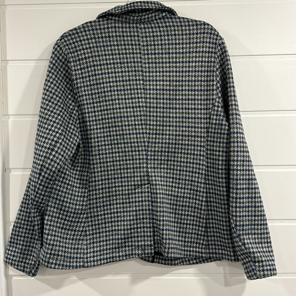 Lands End Houndstooth Fleece Blazer - Picture 4 of 6